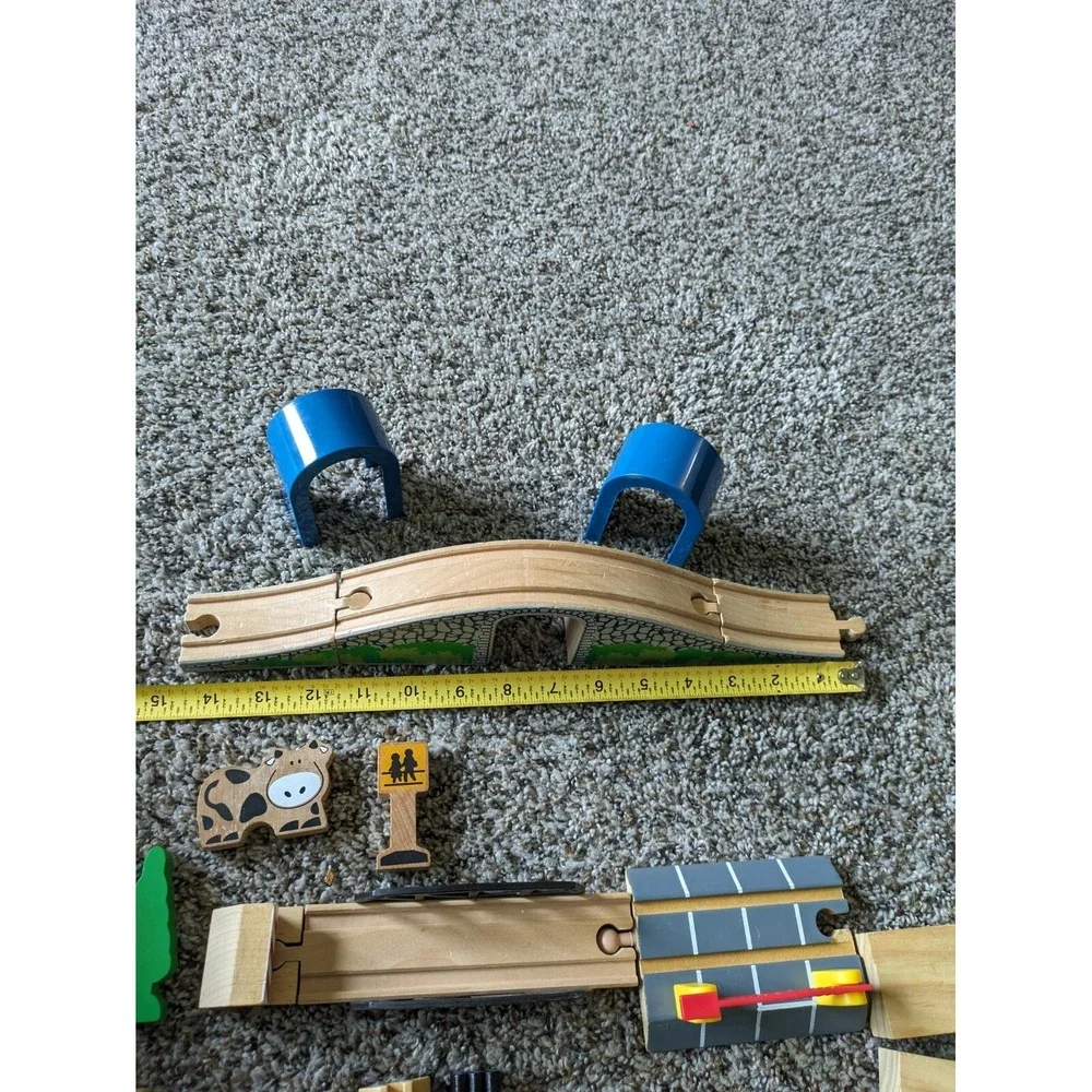 Play Set‎ 30+ pieces Wooden Train Track With Bridge, People, Trees Etc Unbranded
